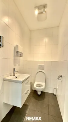 5-Zimmer-Gewerbeimmobilie mieten in Wien – 111 m², € 2.151 – Bild 16 von 17