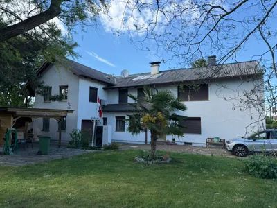 6-Zimmer-Haus kaufen in Wien – 150 m², € 320.000 – Bild 1 von 14