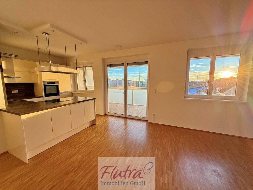 Hochwertige 4-Zimmer Neubauwohnung inkl. verglaster Loggia und TG in Wels/Zentrum! - Ansicht 3