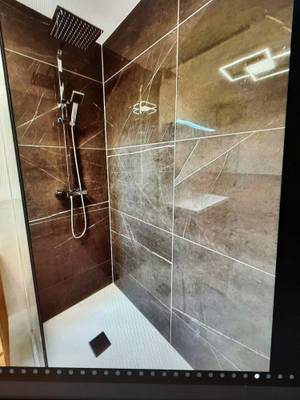 Möblierte 2 Zimmer Loggia-Wohnung, top saniert und bezugsfertig – Bild 3