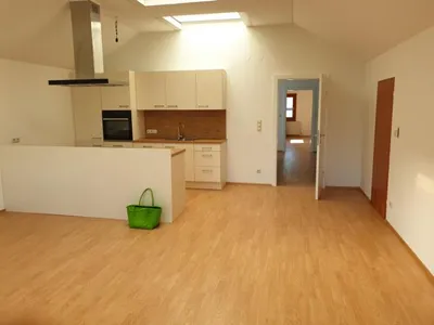 2-Zimmer-Wohnung mieten in Sankt Pölten Land – 86,31 m², € 975 – Bild 3 von 24