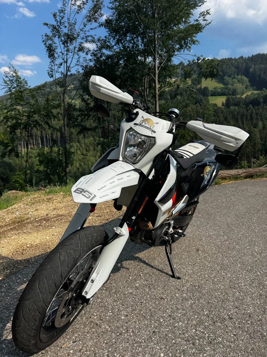 KTM 690