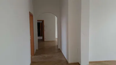4-Zimmer-Wohnung mieten in Bruck an der Leitha – 140 m², € 1.606 – Bild 3 von 12