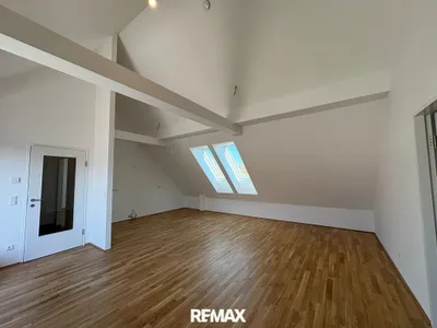 4-Zimmer-Wohnung mieten in Gmunden – 124 m², € 1.620 – Bild 2 von 12