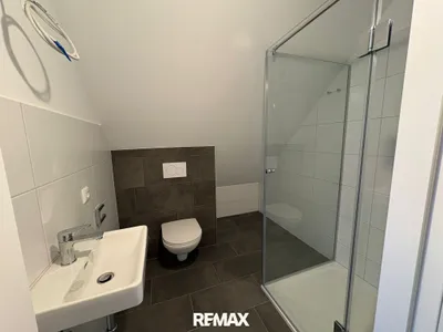 4-Zimmer-Wohnung mieten in Gmunden – 124 m², € 1.620 – Bild 10 von 12