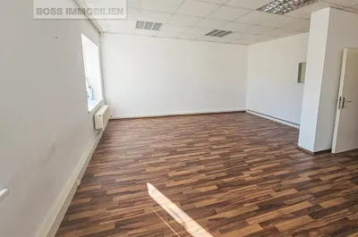 3-Zimmer-Gewerbeimmobilie mieten in Linz Land – 110 m², € 923 – Bild 3 von 11