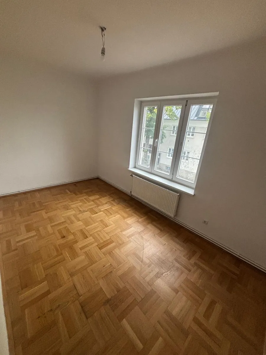 Exklusives Wohnen mit Panoramablick - Ihr neues Zuhause in Bestlage von Stockerau - Ansicht 3