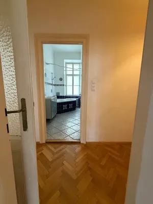 4-Zimmer-Wohnung mieten in Wien – 130 m², € 1.500 – Bild 2 von 15