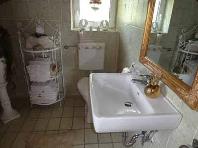 1-Zimmer-Wohnung mieten in Braunau am Inn – 40 m², € 650 – Bild 8 von 9