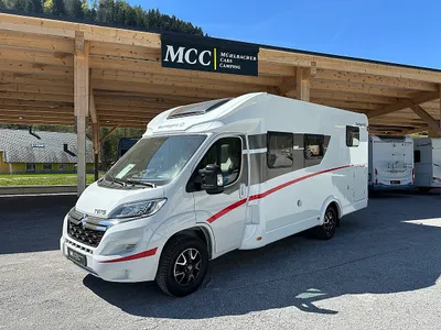 Teilintegriertes Wohnmobil Sunlight T67s LÄNGSBETTEN / HUBBETT ...