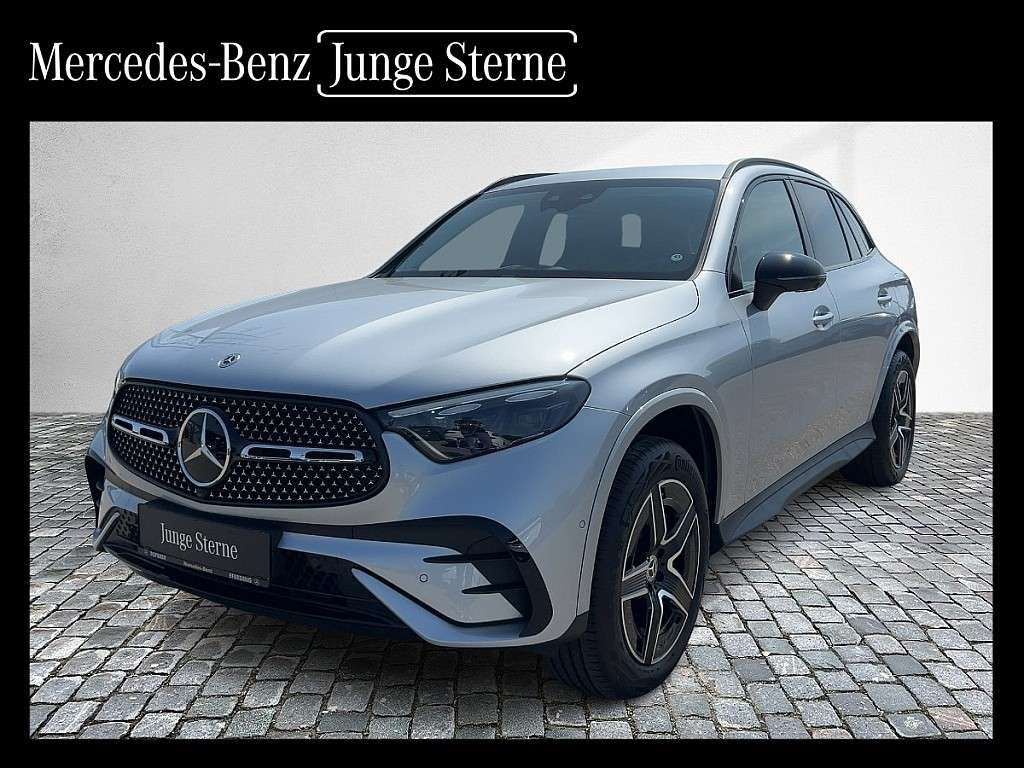 Mercedes-Benz GLC-Klasse GLC 300 de 4MATIC AMG Night FAP Distr MBUX Navi SUV / Geländewagen