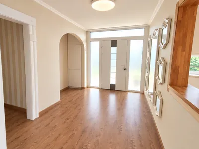 7-Zimmer-Haus kaufen in Urfahr-Umgebung – 255 m², € 739.000 – Bild 6 von 18