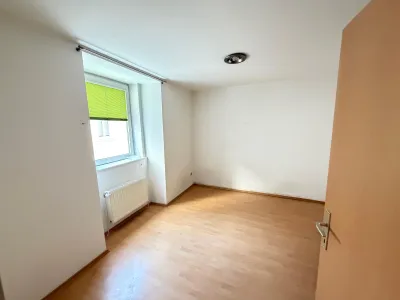 3-Zimmer-Wohnung mieten in Wiener Neustadt – 90 m², € 890 – Bild 3 von 11