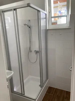 Gewerbeimmobilie mieten in Tulln – 117 m², € 2.600 – Bild 9 von 12
