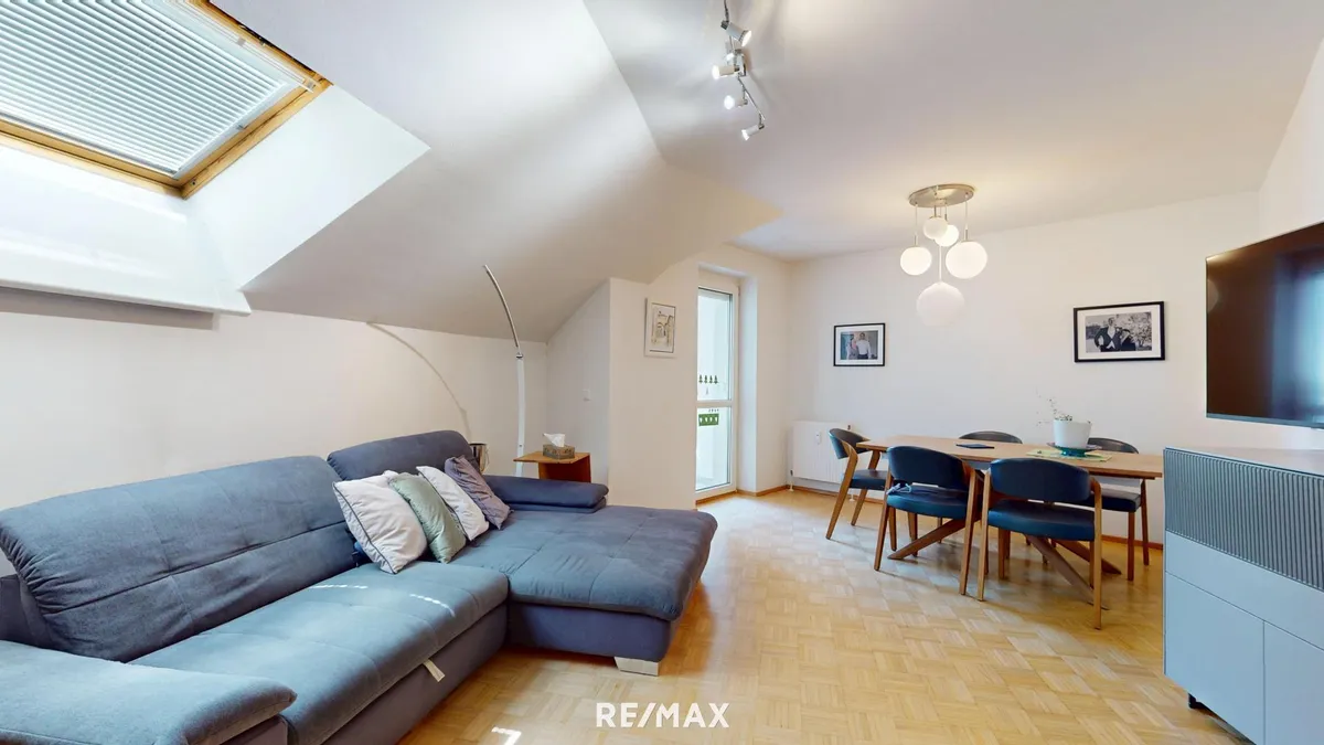Dachgeschossflair am Siedlungsrand - 82 m² Wohnkomfort mit Balkon, Linz