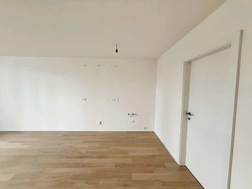 ANLEGER AUFGEPASST! Tolle 3-Zimmer Wohnung in traumhafter Lage nahe dem Kagraner Platz! Erstbezug auf Eigengrund, provisionsfrei und fertiggestellt - Ansicht 2