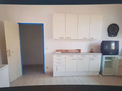 10-Zimmer-Gewerbeimmobilie mieten in Bruck an der Leitha – 330 m², € 400 – Bild 7 von 23