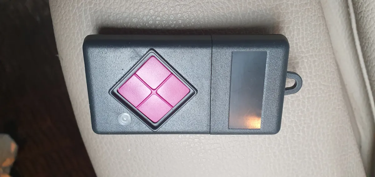 Premium- Garage im Zentrum von Klagenfurt zu vermieten - Ansicht 2