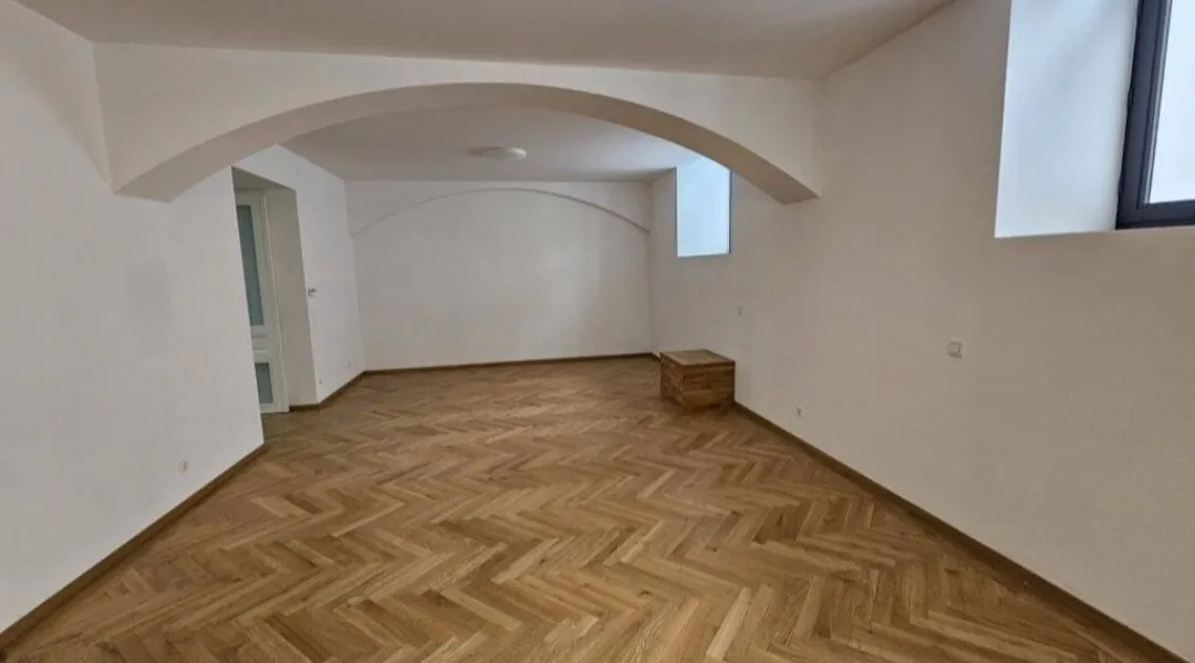 Zentral gelegene Wohnung im Souterrain