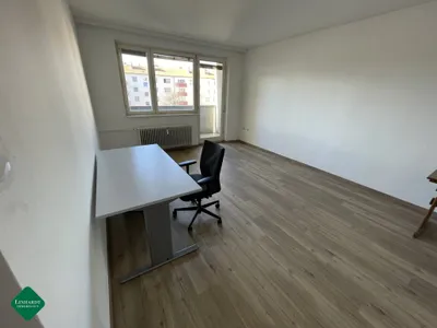 3-Zimmer-Wohnung kaufen in Krems an der Donau – 94 m², € 199.000 – Bild 4 von 8