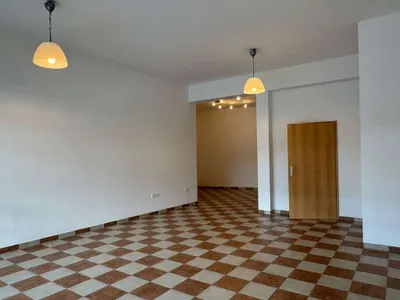 3-Zimmer-Gewerbeimmobilie mieten in Salzburg Stadt – 76 m², € 1.500 – Bild 11 von 30