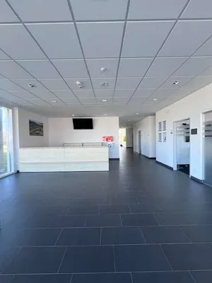 Gewerbeimmobilie mieten in Vöcklabruck – 1 035 m², € 12 – Bild 3 von 17