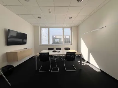 Gewerbeimmobilie mieten in Vöcklabruck – 1 035 m², € 12 – Bild 8 von 17