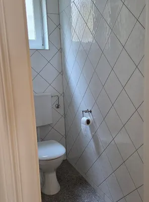 4-Zimmer-Gewerbeimmobilie mieten in Baden – 92 m², € 1.485 – Bild 13 von 17