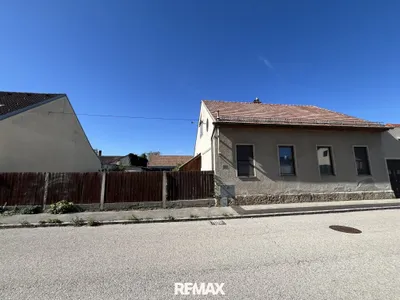 Grundstück kaufen in Neunkirchen – 1 040 m², € 309.000 – Bild 3 von 6