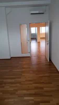5-Zimmer-Gewerbeimmobilie mieten in Wels – 147 m², € 1.781 – Bild 6 von 7