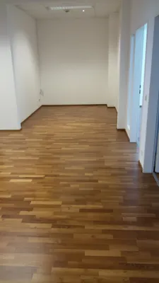 5-Zimmer-Gewerbeimmobilie mieten in Wels – 147 m², € 1.781 – Bild 7 von 7