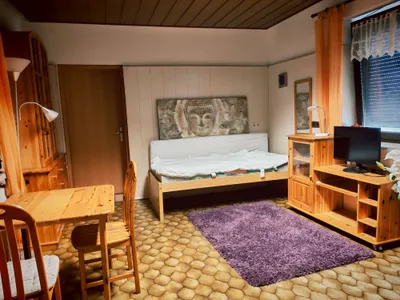 6-Zimmer-Haus mieten in Neunkirchen – 160 m², € 1.400 – Bild 22 von 36