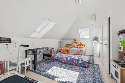6-Zimmer-Haus kaufen in Bruck an der Leitha – 206 m², € 949.000 – Bild 22 von 27