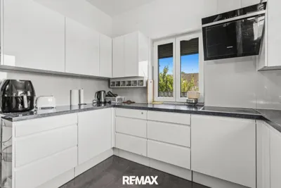 6-Zimmer-Haus kaufen in Bruck an der Leitha – 206 m², € 949.000 – Bild 10 von 27