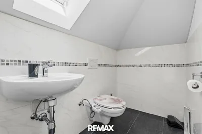 6-Zimmer-Haus kaufen in Bruck an der Leitha – 206 m², € 949.000 – Bild 23 von 27