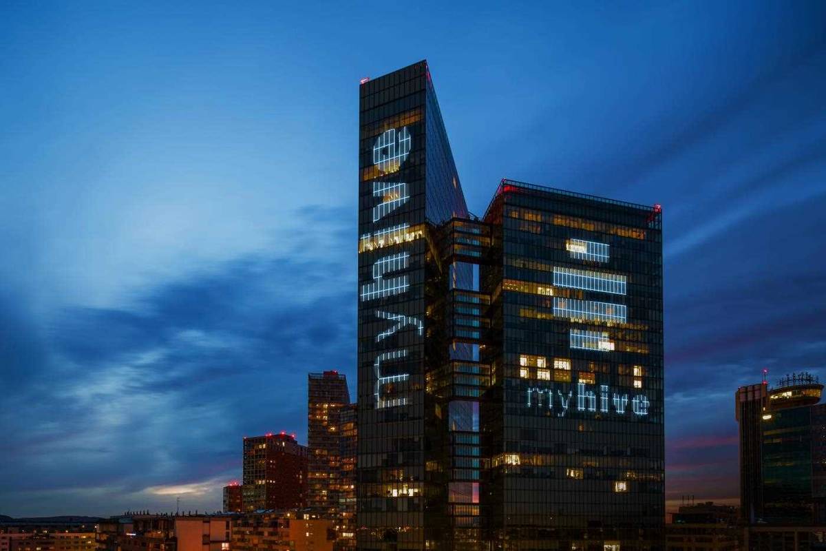 Zwei Exklusive Stockwerke im Twin Tower – pohled 2