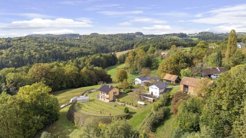 Wochenend/Ferienhaus in traumhafter Lage "Sankt Marein bei Graz" - Widok 3