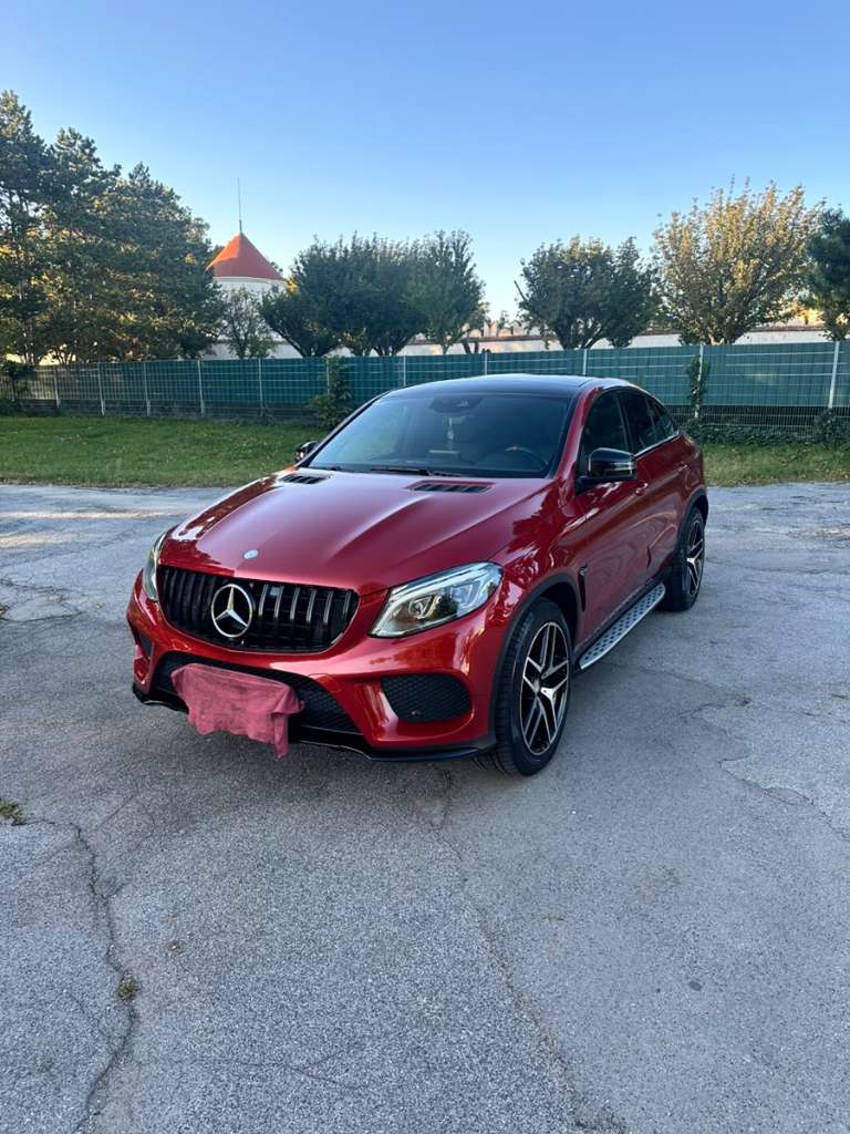 Mercedes-Benz GLE-Klasse 350d 4MATIC SUV / Geländewagen