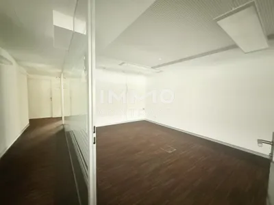6-Zimmer-Gewerbeimmobilie mieten in Wien – 271 m², € 6.282 – Bild 14 von 19