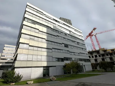 Gewerbeimmobilie mieten in Wien – 289 m², € 16