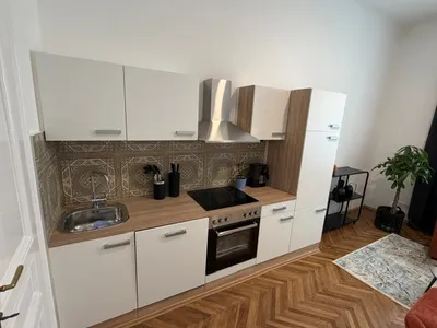 ERSTBEZUG - Kurzzeitmiete - voll ausgestattete 2-Zimmer Wohnung im 5. Bezirk – Bild 3