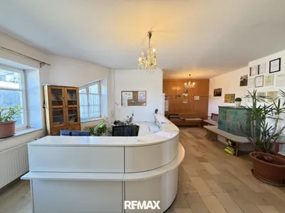 4-Zimmer-Gewerbeimmobilie mieten in Hollabrunn – 105 m², € 1.350 – Bild 2 von 11