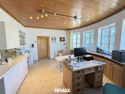 4-Zimmer-Gewerbeimmobilie mieten in Hollabrunn – 105 m², € 1.350 – Bild 7 von 11