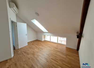 7-Zimmer-Gewerbeimmobilie kaufen in Baden – 206,88 m², € 649.000 – Bild 5 von 14