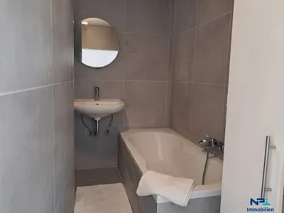 7-Zimmer-Gewerbeimmobilie kaufen in Baden – 206,88 m², € 649.000 – Bild 14 von 14