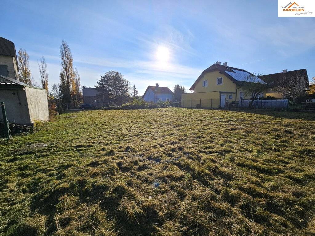 Großzügiges Baugrundstück in ruhiger Siedlungslage - Wohnen mit Lebensqualität ! - Ansicht 3
