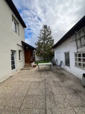 6-Zimmer-Haus mieten in Baden – 260 m², € 2.500 – Bild 8 von 34