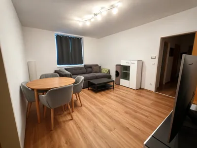 3-Zimmer-Wohnung mieten in Neunkirchen – 75 m², € 582 – Bild 6 von 12