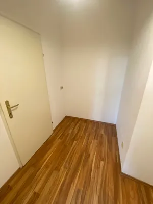 2-Zimmer-Wohnung mieten in Linz – 55 m², € 665 – Bild 4 von 13