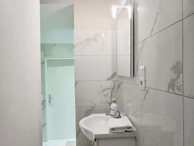2-Zimmer-Gewerbeimmobilie mieten in Wien – 90 m², € 1.000 – Bild 15 von 27